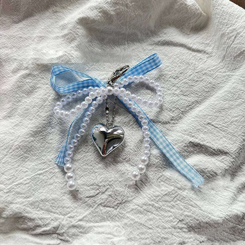 ZAKOL Y2K Delicate Beaded Pearl Chain With Heart Pendant Pink Blue Bow Tie Key Ring Ornament Decoration For Bags And Phones