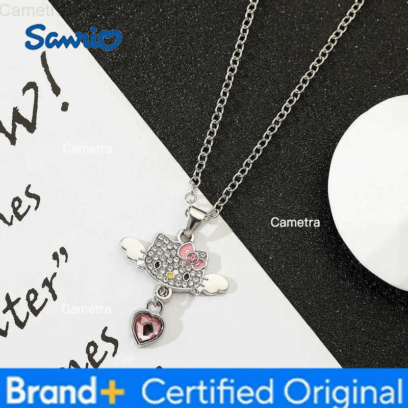 Sanrio Hello Kitty Angel Wings Necklace Kawaii Pink Heart Cat Pendant Clavicle Jewelry for Girls Unique Personality Niche Design H251229