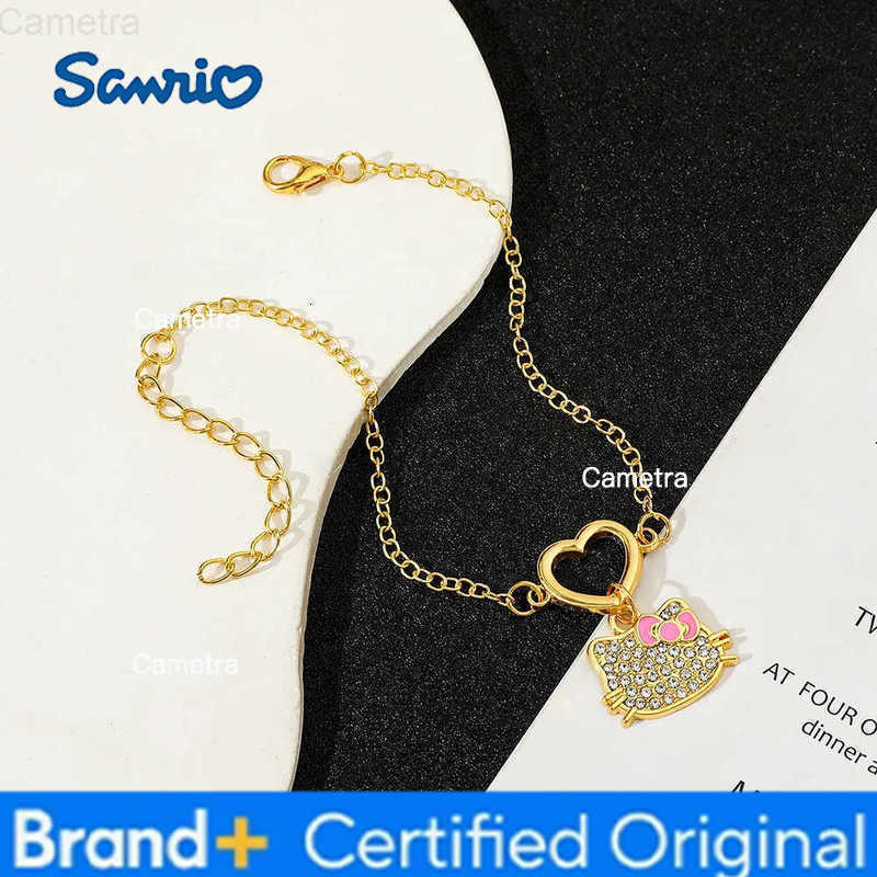 Sanrio Sweet Cute Hello Kitty Heart Rhinestone Pendant Bracelet Simple and Fashion Charm Jewelry Suitable as a Gift for Fans H251229