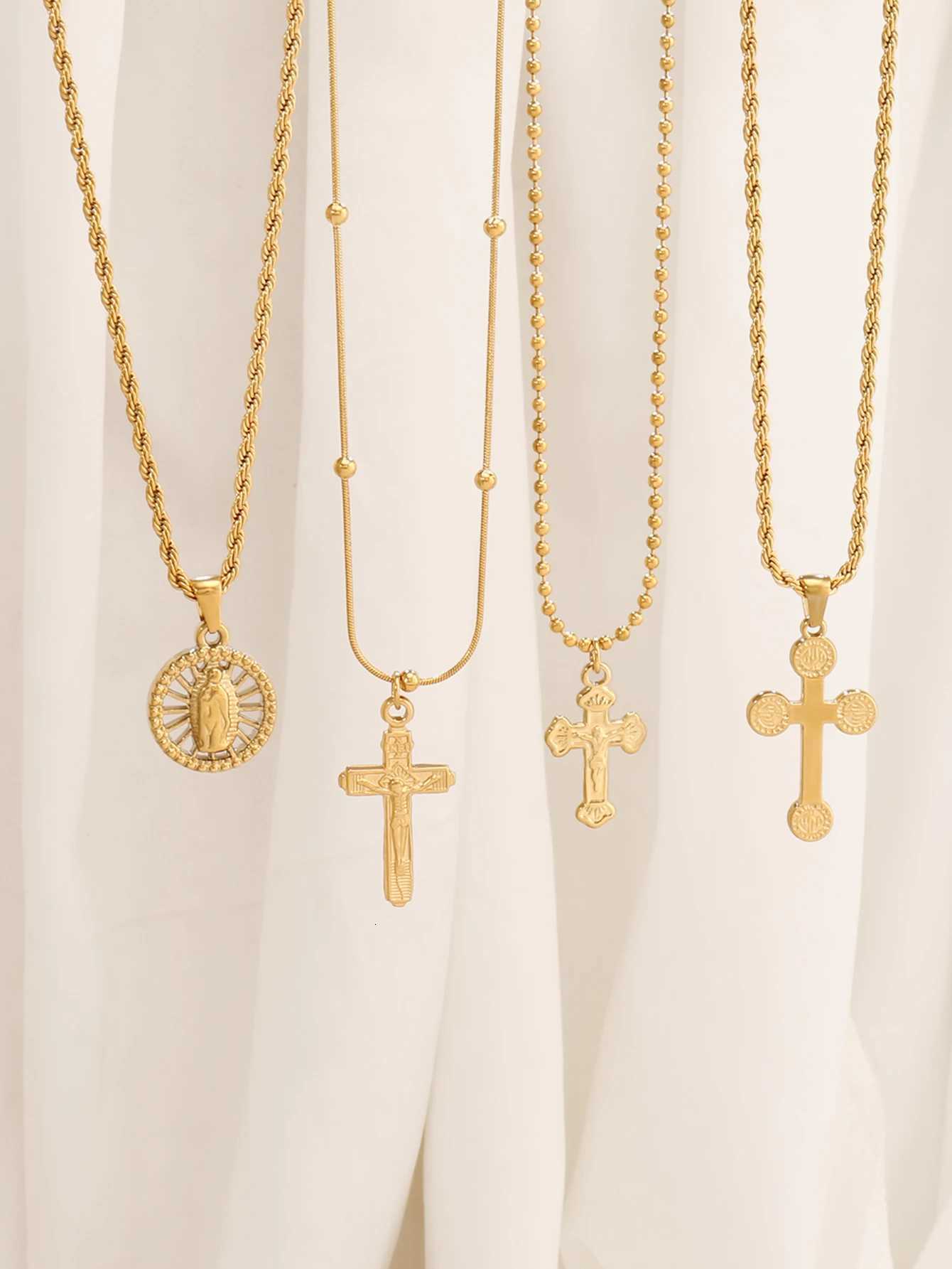 316L Stainless Steel Christian Jesus Cross Pendant Necklace For Women Men Religion Charms Necklaces Jewelry Prayer Baptism Gifts Y251227