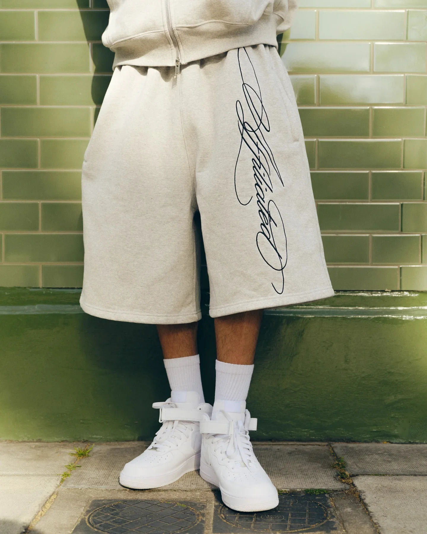 Y2K Gothic Casual Shorts Men High Waist Oversized Straight Trendy High Street American Letter Basketball Shorts 251223