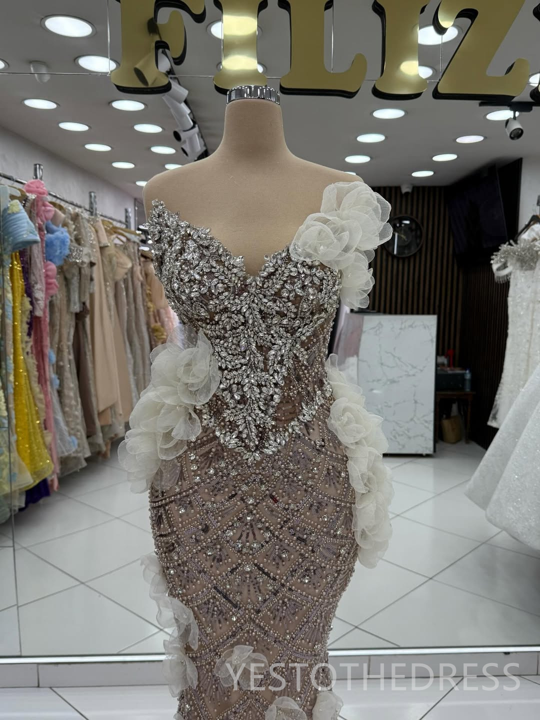 2026 Aso Ebi Prom Dress Mermaid Evening Dress Robe De Soiree Beaded Lace V Neck Flora Pearls Crystals Birthday Dress Second Reception Gown AM3156