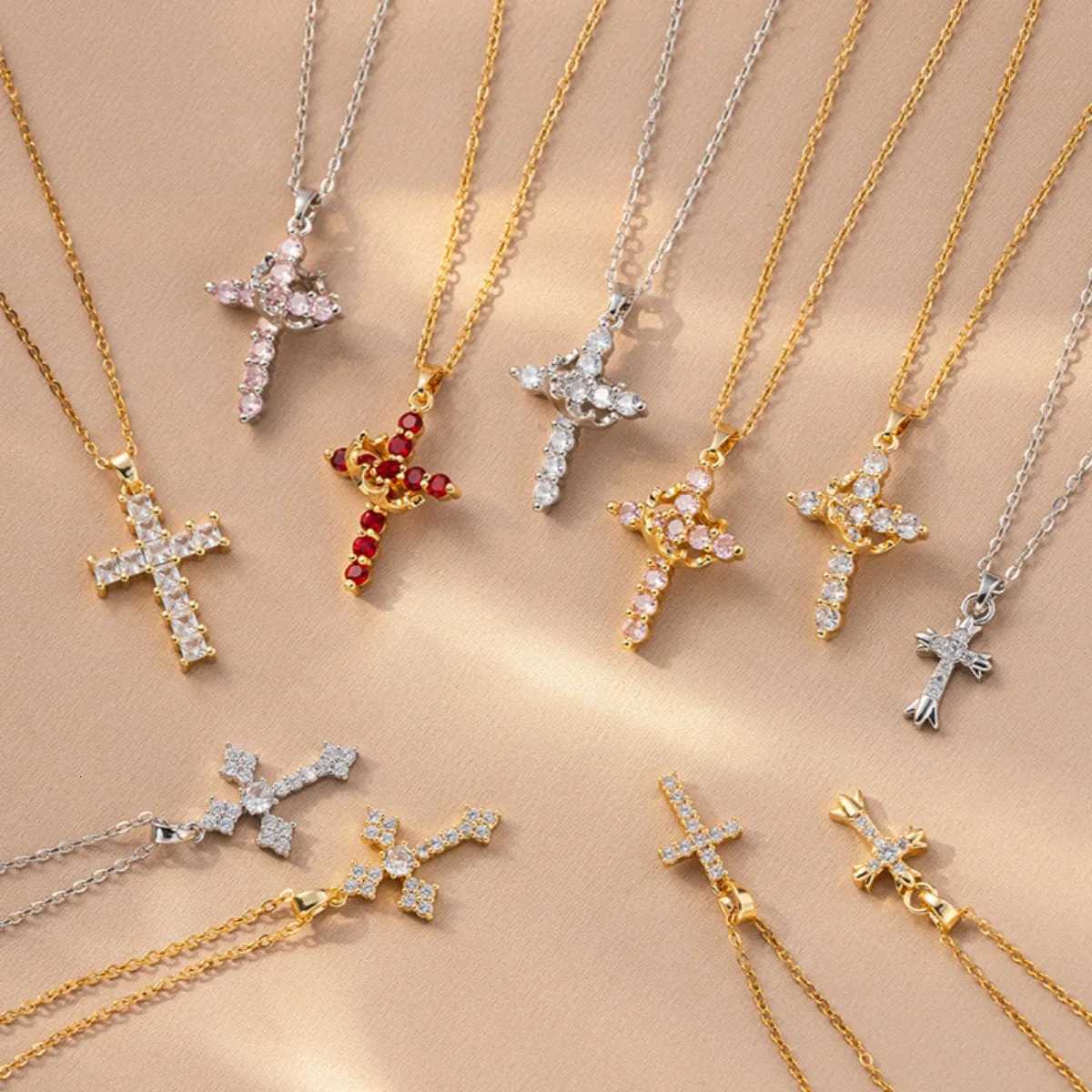 Stainless Steel Chain Fashion Luxury Zircon Cross Pendant Necklaces for Women Men Cool Gold Silver Color Cross Jewelry Gifts Y251227