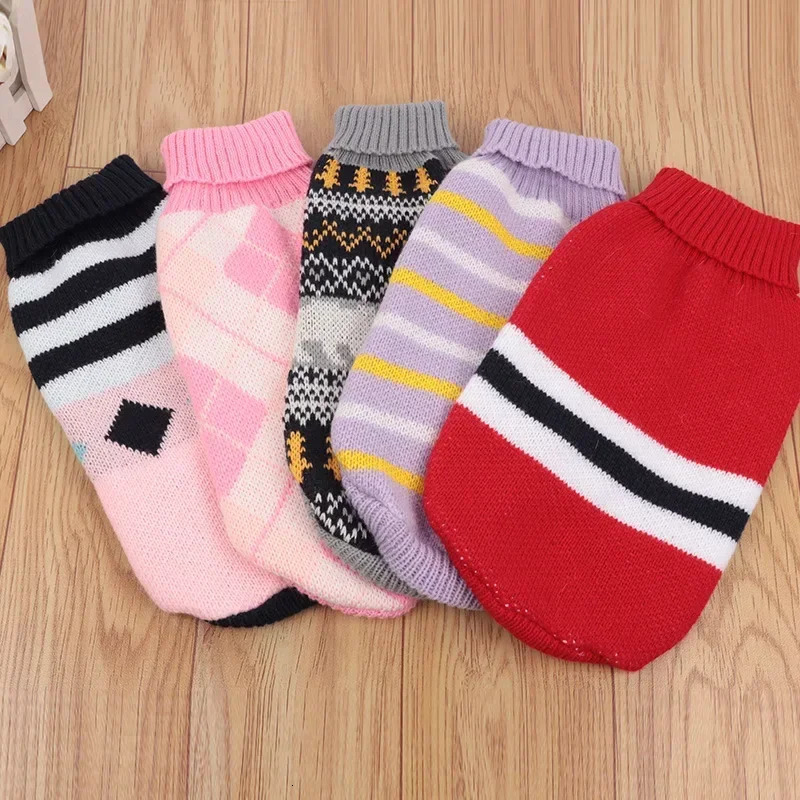Cat Clothes Gatos Sweater Pet Dog Clothing for Small Medium Puppy Dogs Cats Winter Warm Coat Teddy Pug Jacket Soft Vest 251219
