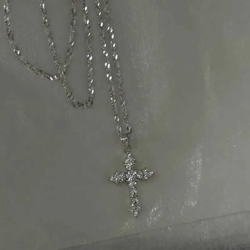 Silver Color Zircon Cross Pendant Necklace for Women Shiny Rhinestone Collar Necklaces 2025 Trend Christmas Jewelry Y251227