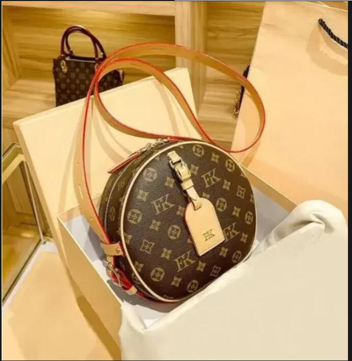 Evening Designers Womens Handbags Purse Shoulder Cross Body Bucket Lady Original Brand Fashion Leather Round Circle Bags Mini PETITE CHAPEAU BOITE Bag