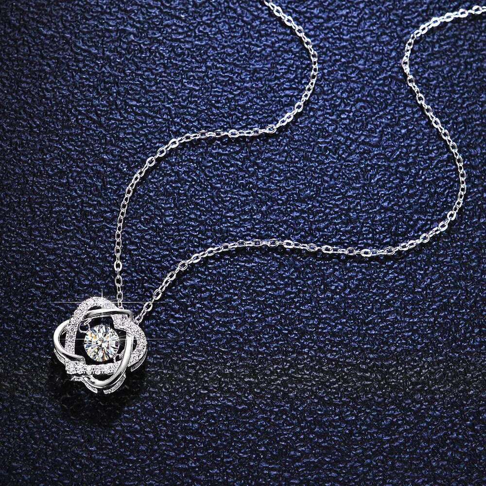 0.5ct GRA Moissanite Necklace for Women Sparkling Simulated Diamond Pendant Beating Heart S925 Silver Fine Jewelry Gift 91d