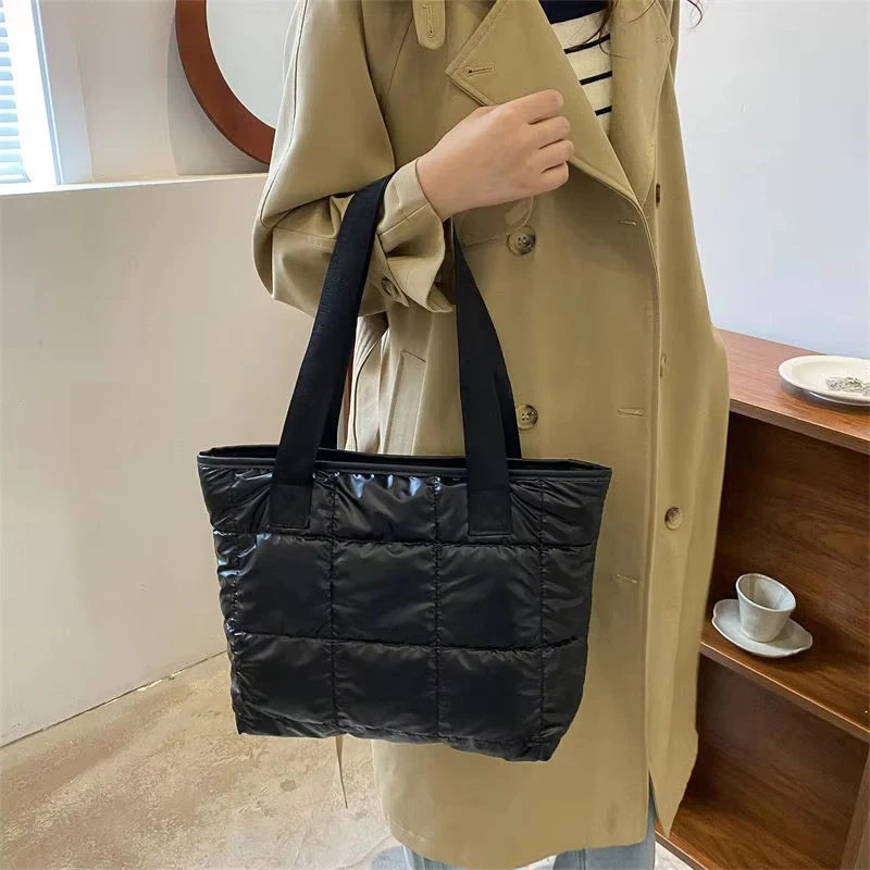 Fashion Ladies Tote Handbags Large Capacity Cotton Padded Shopping Bag Rhombus Portable Handbag Quilted Solid for Leisure Travel251222