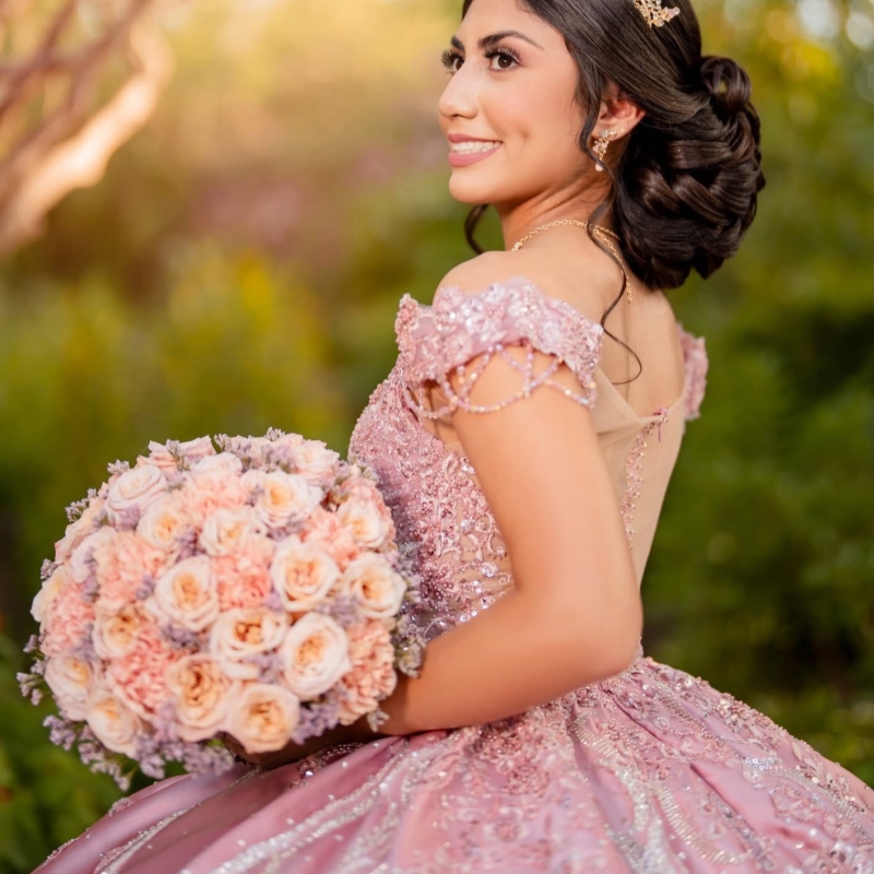 Pink Shiny Quinceanera Dresses Ball Gown Off The Shoulder Applique Lace Beading Crystal Tiered Tull Corset Party Birthday Sweet 16 Dres Vestidos 15 An