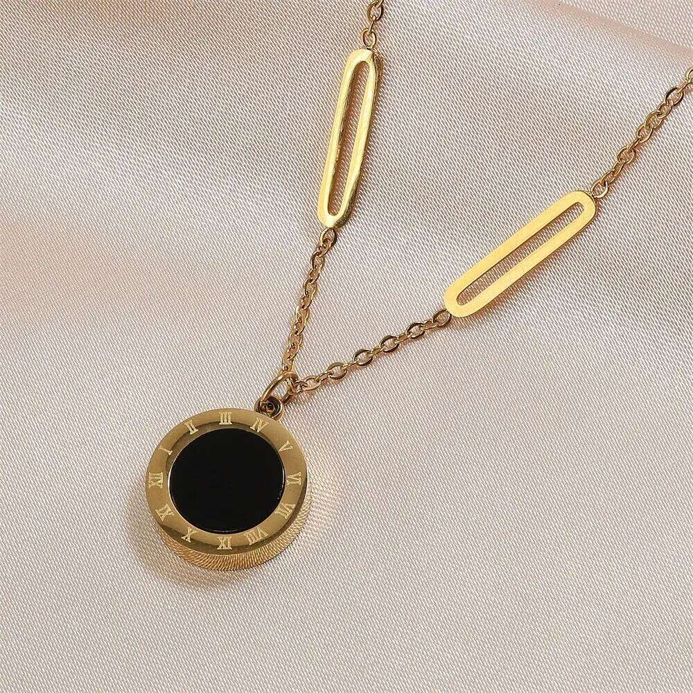 Fashion Roman Digital Wafer Pendant Necklace Stainless Steel Party Jewelry for Women Sexy Choker