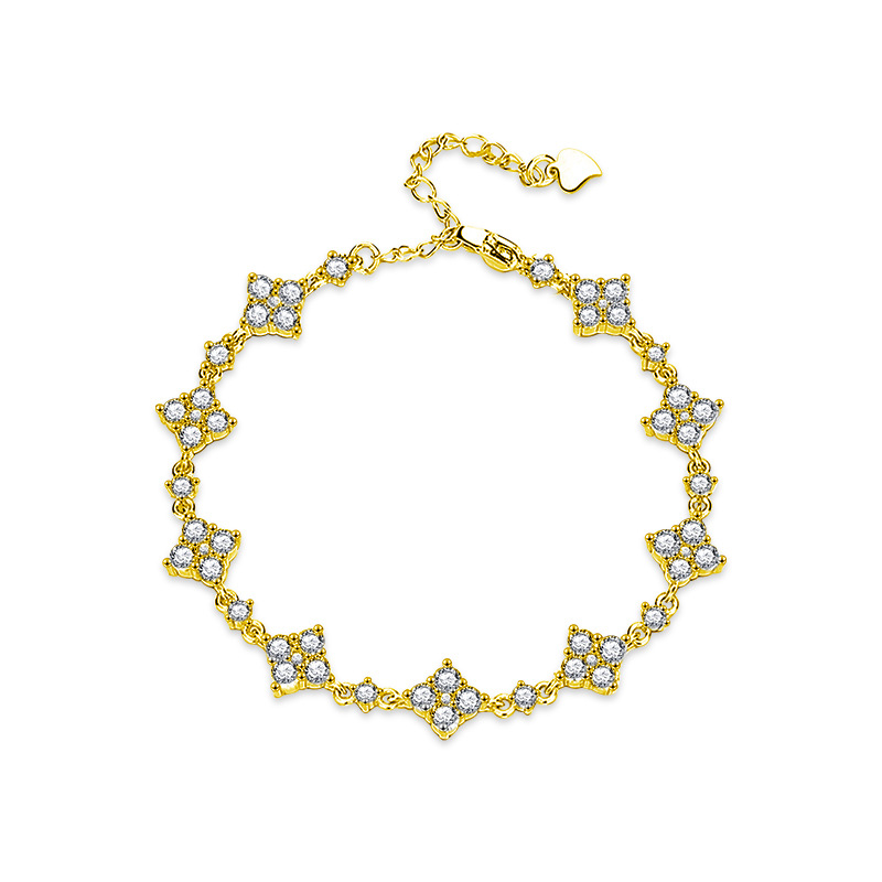 Exquisite Moissanite Inlaid Design With Four Leaf Clover Bracelet Exuding A Feminine Niche And High End Feel Adjustable Bracelet Exquisite Gift Access