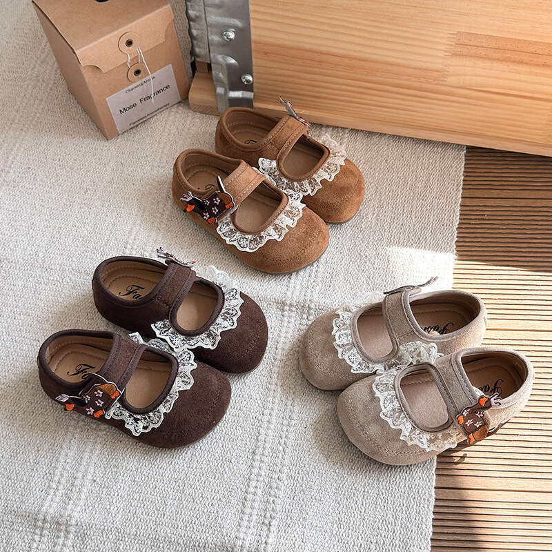 INS French Style Small Leather 2025 Spring and Autumn New Korean Version Girls' Lace Trim Princess Shoes Soft Sole Loafers
