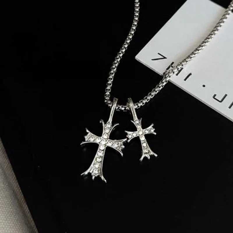 Elegant Womens Cross Pendant Alloy with Electroplating Long Snake Chain Design Hip-Hop Jewelry for Daily WearBest Gift Idea Y251227