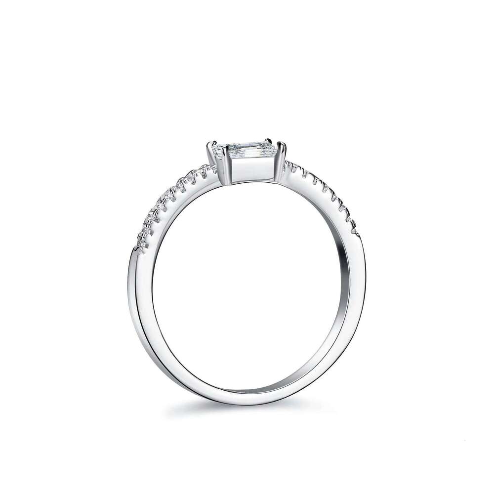 0.5CT D VVS1 Emerald Radiant Cut Moissanite Rings for Women Solid 925 Sterling Silver Solitaire Engagement Party Ring 124