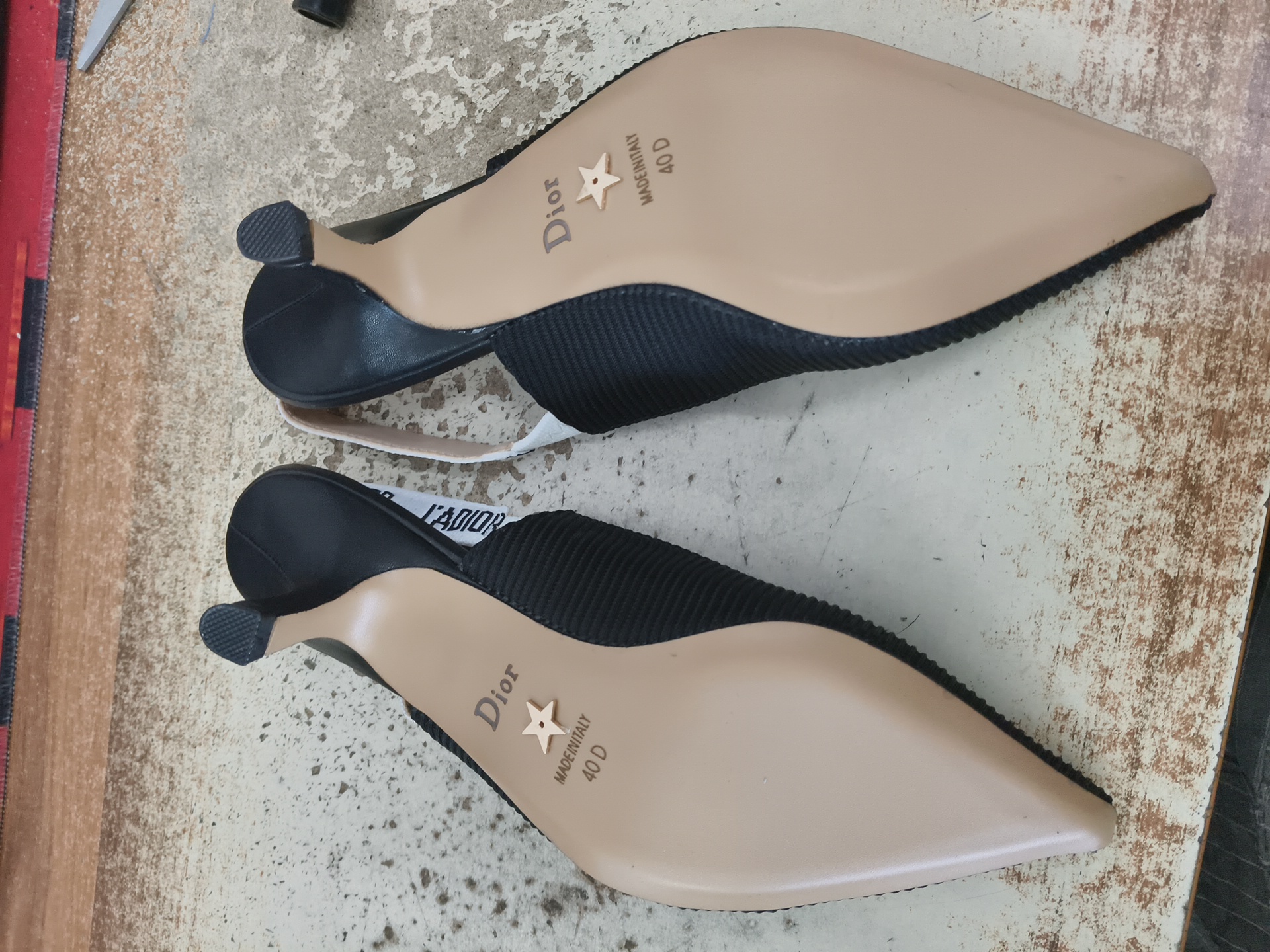 Dress Shoes Pointed Toe Women Sandals Mid Heels Slingback Summer Slippers 2024 Fashion New Flip Flops