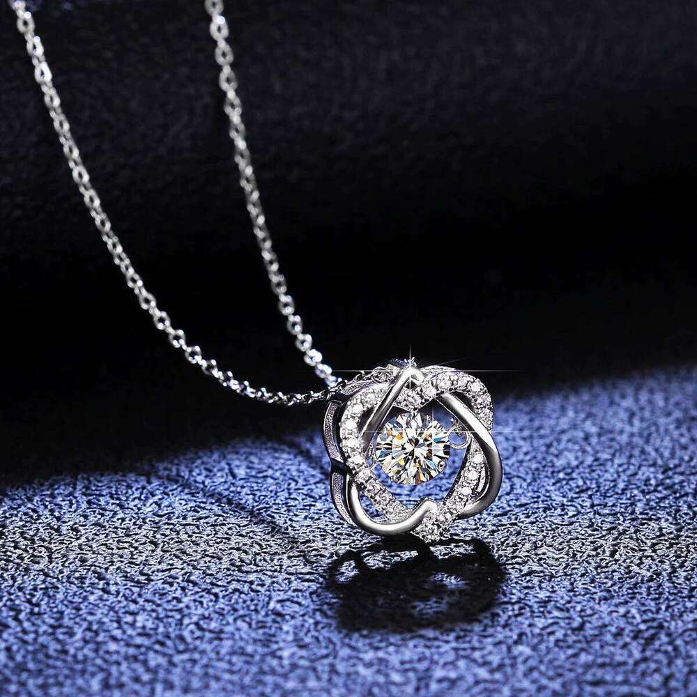 0.5ct GRA Moissanite Necklace for Women Sparkling Simulated Diamond Pendant Beating Heart S925 Silver Fine Jewelry Gift 91d