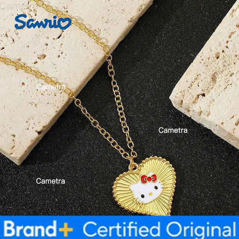 Sanrio Anime Hello Kitty Necklace Cartoon Figure KT Cat Heart Shape Metal Golden Pendant Necklace Kawaii Jewelry Accessories H251229