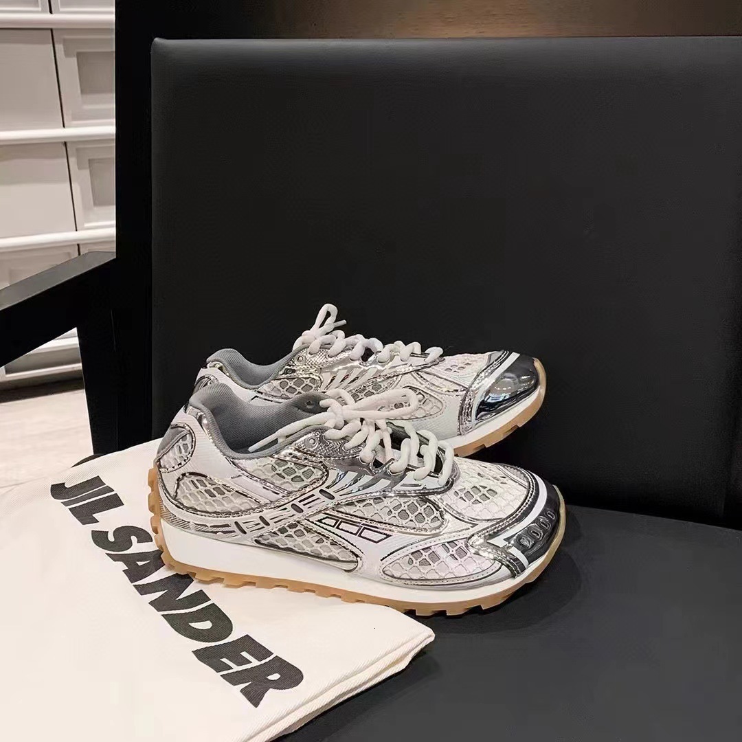 2025 New Designer Fashion Sports and Leisure Women's Shoes Color blocked Couple Shoes