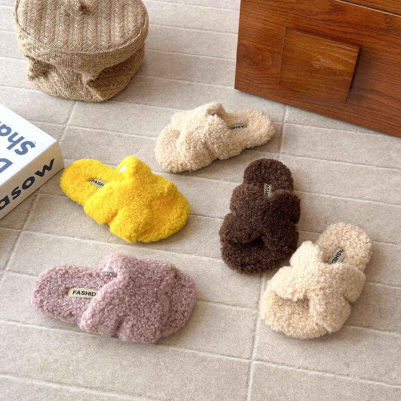 Children's Retro French Style Slippers 2025 Autumn Winter New Korean Version Girls' Soft Sole One-Word Furry Shoes