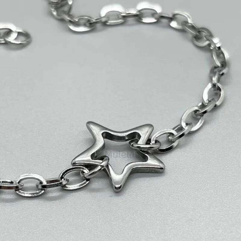 Stainless Steel Linking STAR Pendant Bracelet No Tarnish Oval Link Chain ~ Mini Paperclip Women Teen Fun Fashion On The Go 25H1229