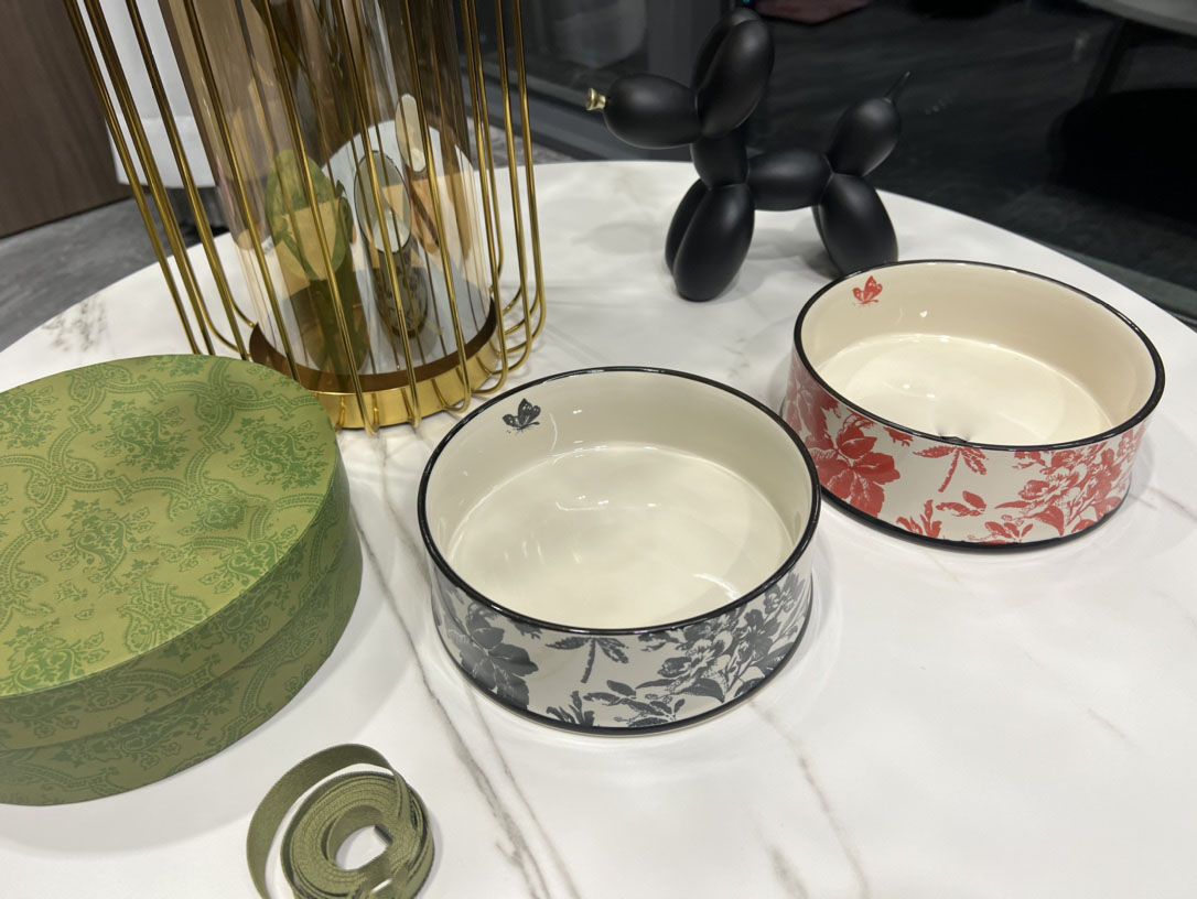 Designed Pet Dog Bowl Bone China Classic logo Bowl of Dual purpose Corgi Teddy Schnauzer Cutlery Cat and Dog Water bowl Dog food set