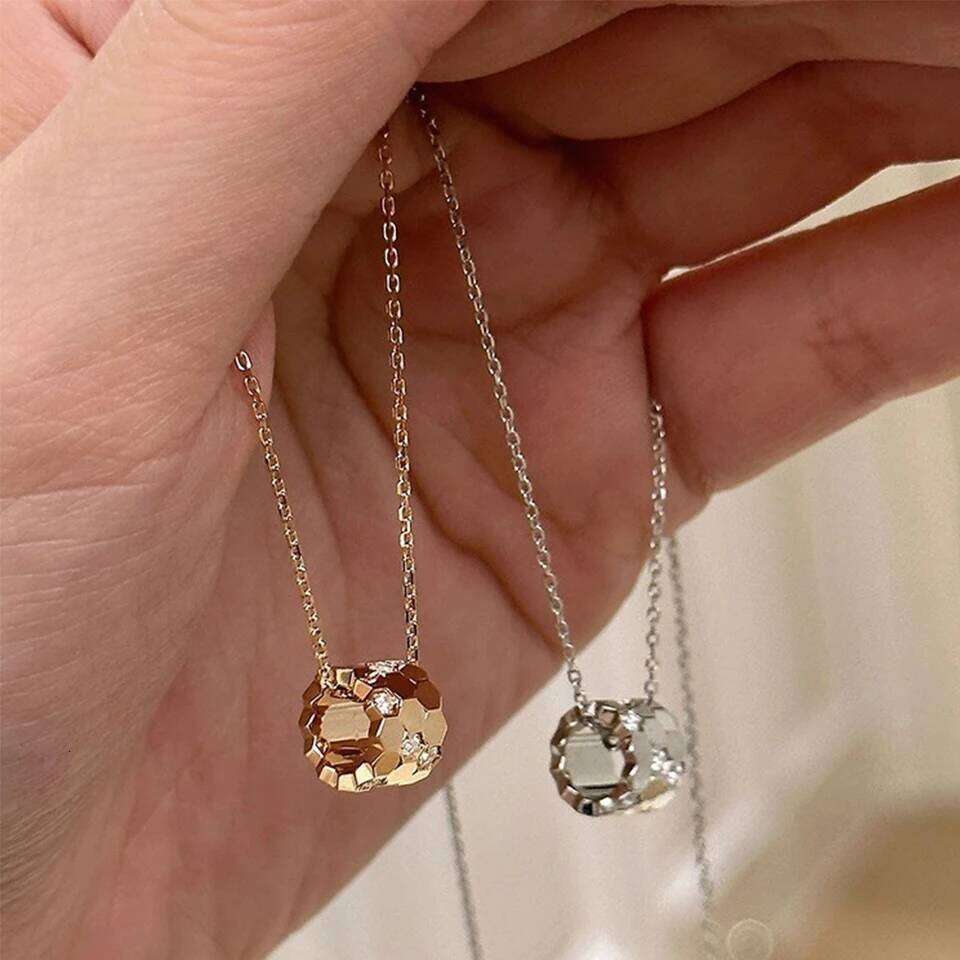 ZAKOL Classic Beehive Honeycomb AAA Zircon Pendant Necklace Elegant Birthday Christmas Jewelry Gifts for Women
