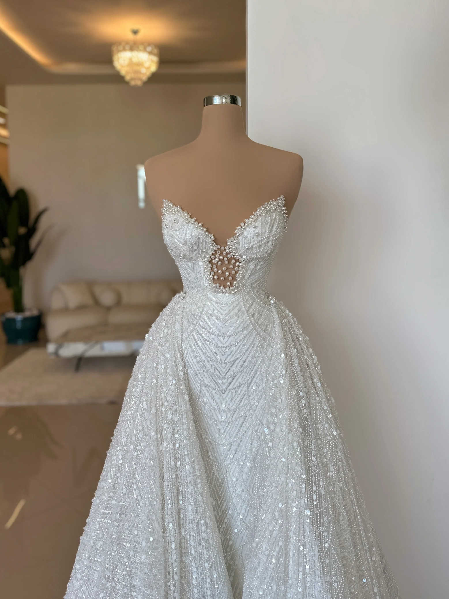 Customizable Wedding Dresses Simple Pearl Sequined Strapless Gown with Detachable Train Engagement Dress Dress
