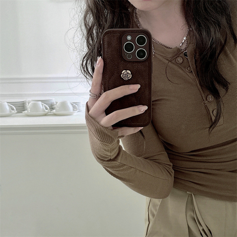 Brown Down Camellia Suitable for Apple 15 Pro Max Phone Case iPhone 14 Shockproof 13 Full Coverage 12 Silicone