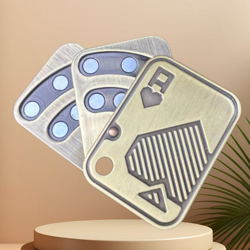 Triple Fidget Slider Poker Push Card Portable Decompress Magnetic Toys Adults Gifts 250320