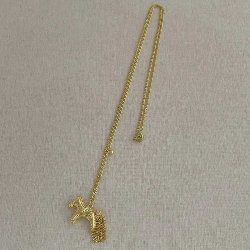 Minar Korean Fashion Metallic Cartoon Horse Chain Tassel Pendant Necklaces for Women Girls Gold Silver Plated Link Chain Chokers Y251227