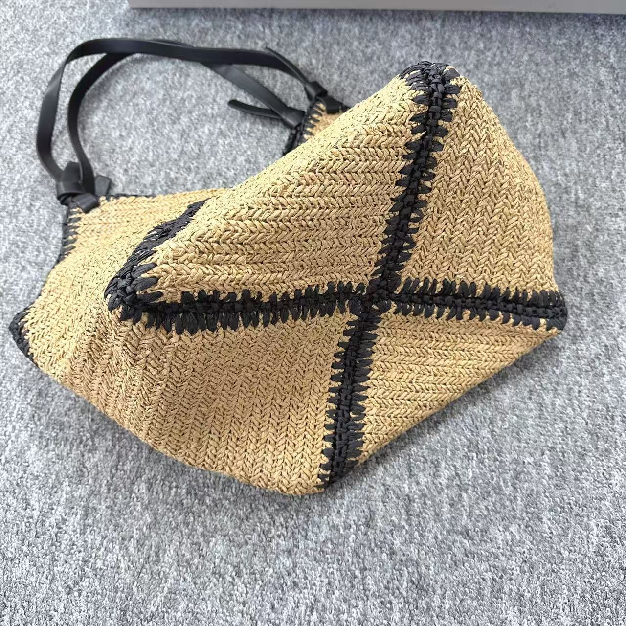 Hump Single Shoulder Diagonal Stripe Straw Woven Bag New Casual Black Edge Handbag Woven Bag Beach Holiday Beach Bag 2026