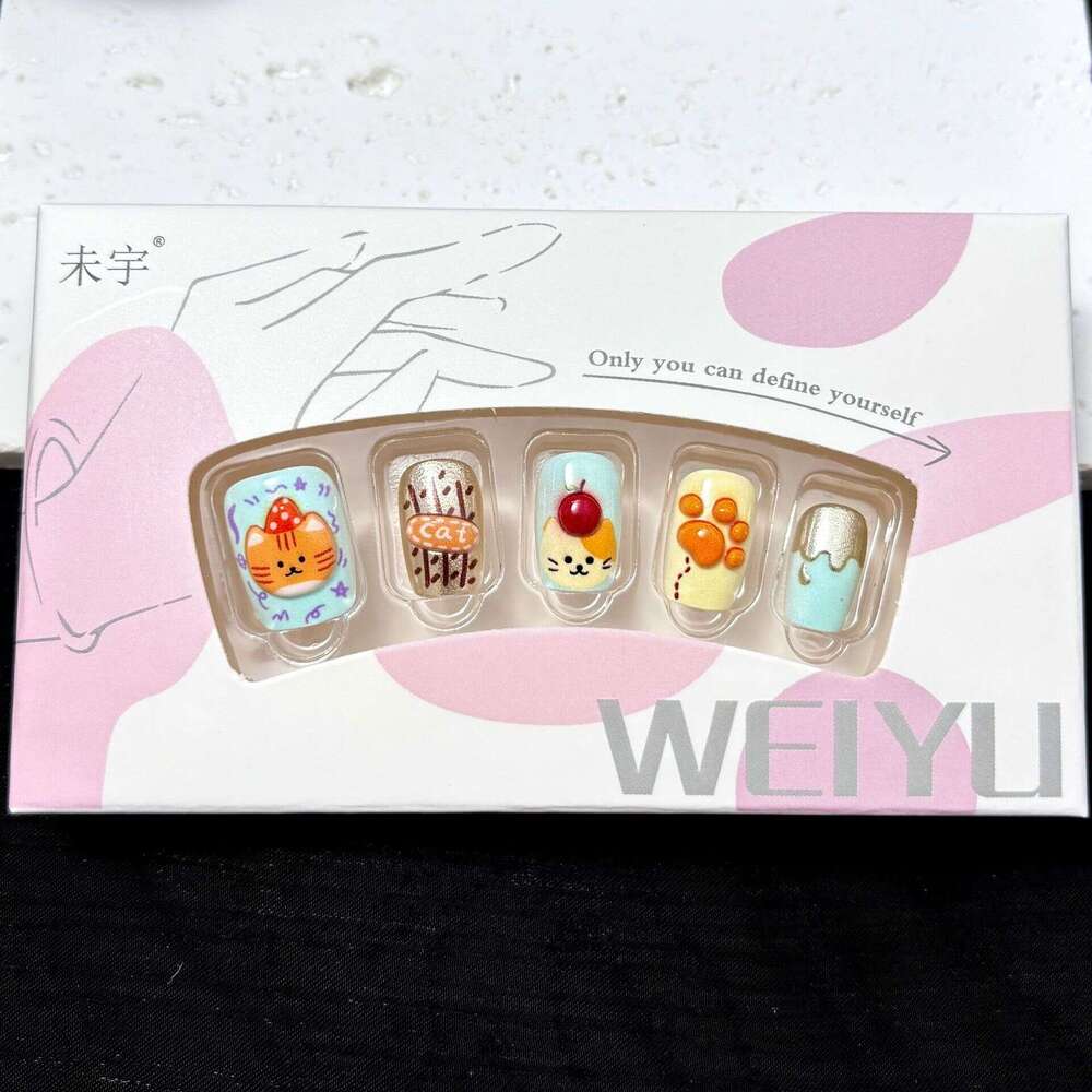 3D Cute Cat Wearable Gold Foil Cartoon Fun Nail Art Stickers Xiaohongshu Hot Item 30 Pieces