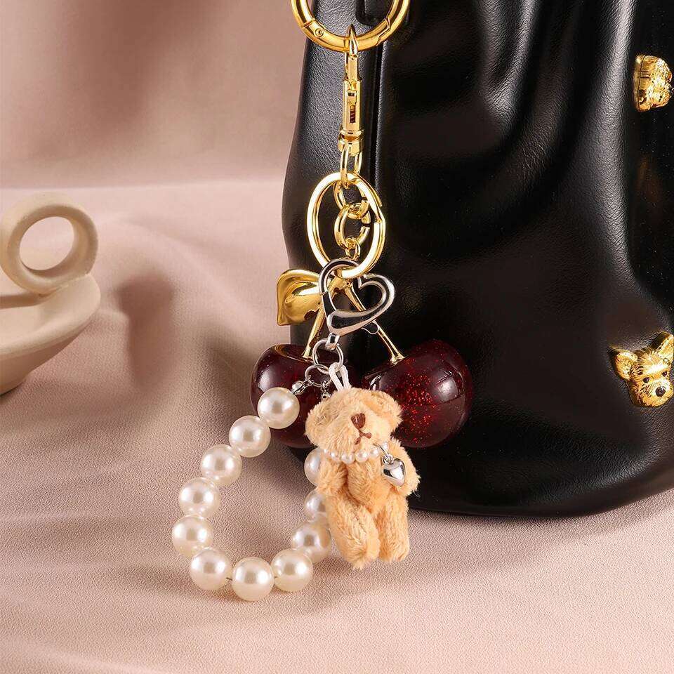 ZAKOL 2pcs/Set Red Cherry Keychain With Pearl Bead Doll Bear Fashion Aesthetic Bag Pendant Accessories Christmas Jewelry Gift