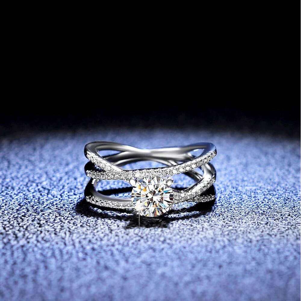 Sparkling Real D Color 1CT Moissanite Rings For Women S925 Silver Plated 18K Gold Pass Diamond Test Ring Wedding Band Gift fb1