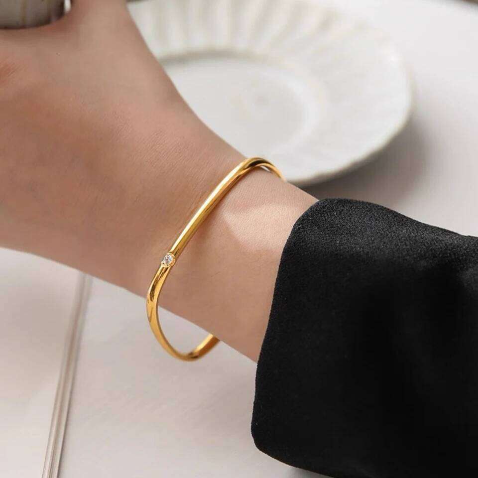 ZAKOL 1Pcs Slim Stainless Steel Square Bracelet With Single Zircon Decoration Minimalist Versatile Daily Wear Accessories