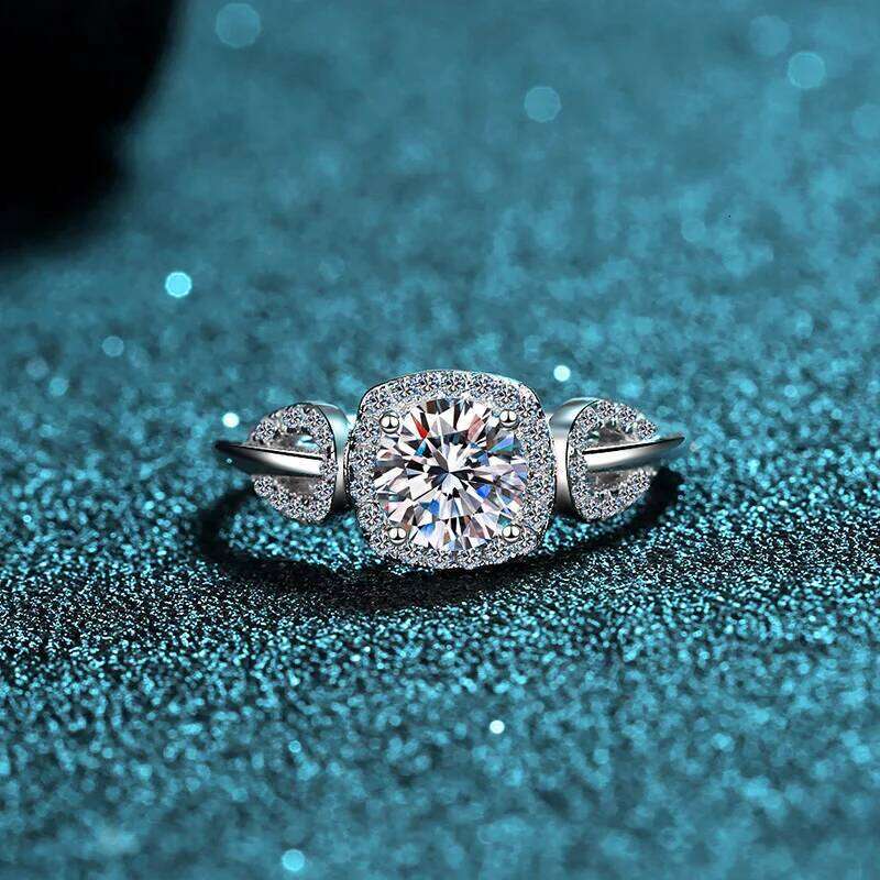 18K gold inlaid women's moissanite leaf shaped pt950 platinum diamond meson light luxury style high-end ring fb3