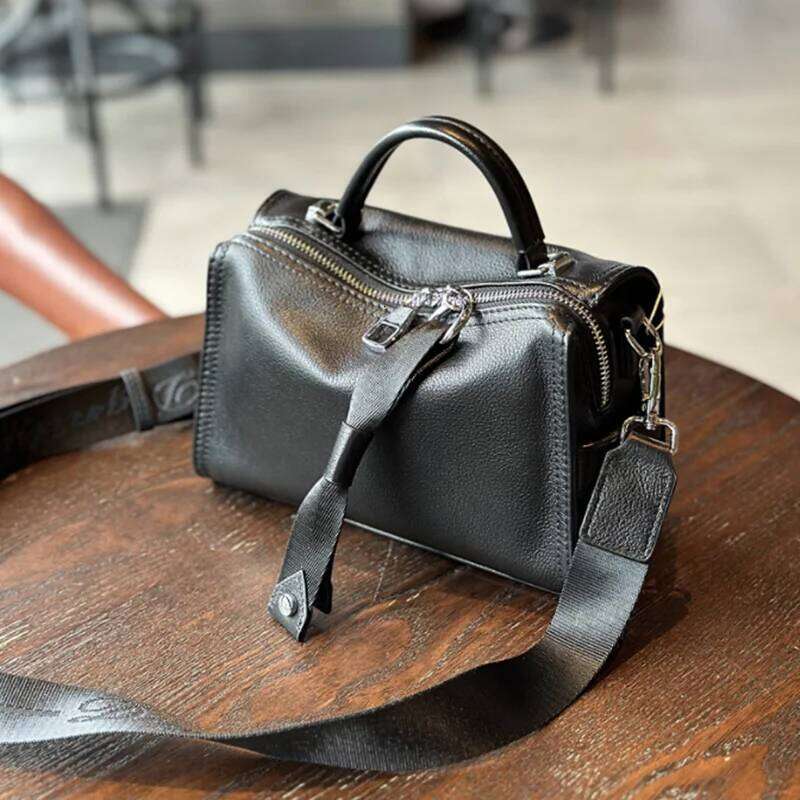 Design Black New Fashion Large Capacity Leisure Pillow High Quality Vintage Single Shoulder Crossbody Bag LEMON KOKO