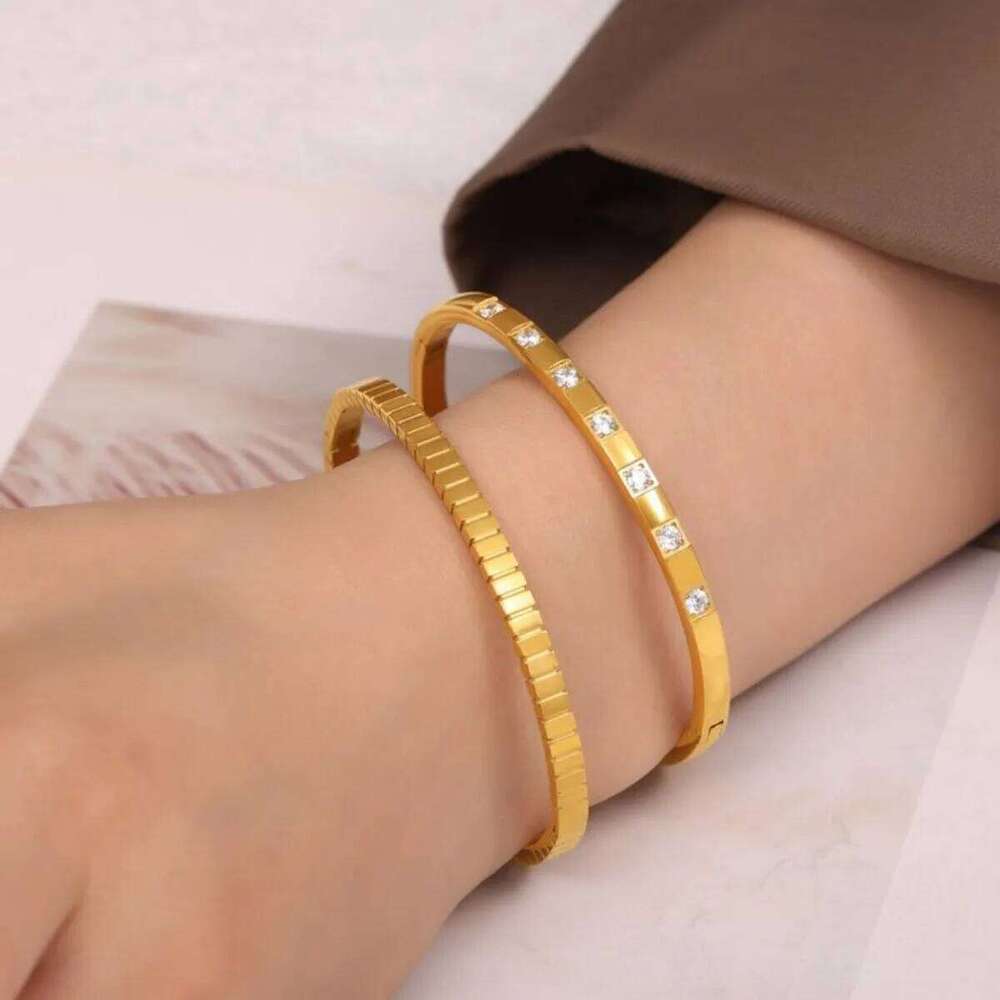 ZAKOL Personality 18K Gold Plated Stainless Steel Cubic Zircon Bracelet for Women Waterproof Fashion Jewelry Gift