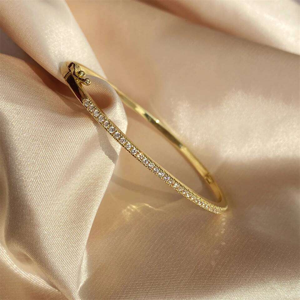 ZAKOL Luxury Zirconia Round Bangles For Women Girls Silver Color Metal Crystal Wristlet Jewelry Wedding Festival Trendy Gifts