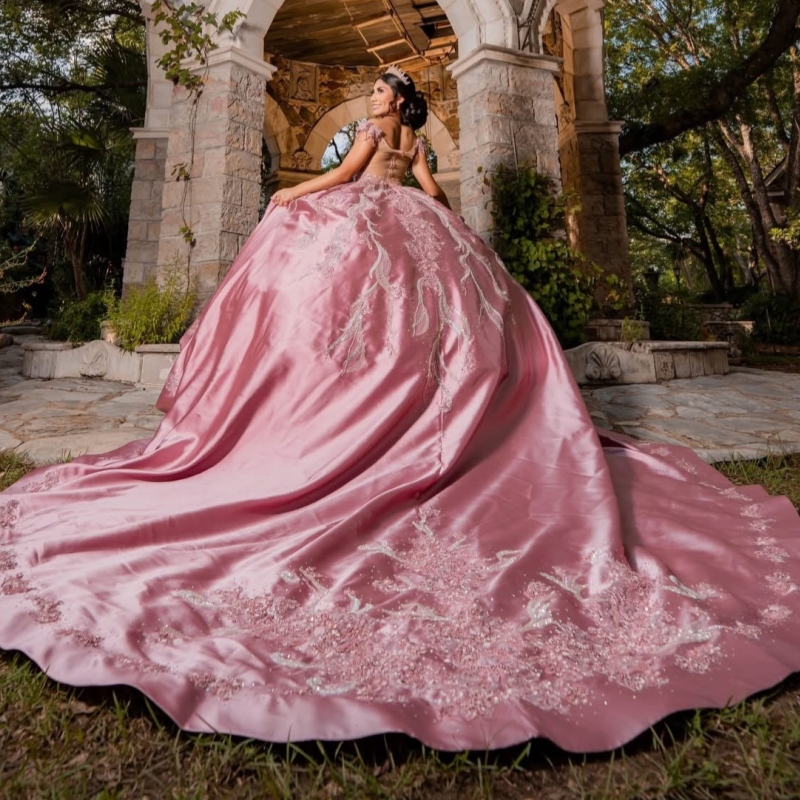 Pink Shiny Quinceanera Dresses Ball Gown Off The Shoulder Applique Lace Beading Crystal Tiered Tull Corset Party Birthday Sweet 16 Dres Vestidos 15 An