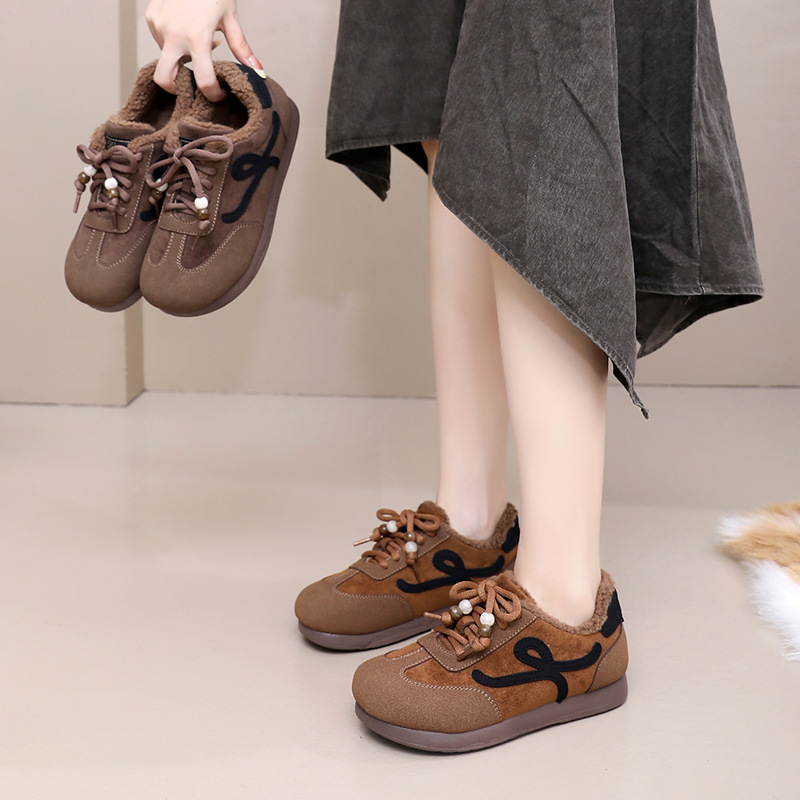 Shoes Female New Style Plush Warm Retro De Training Shoes Soft Soles Non Slip Mother Shoes All Kinds Of Casual Boots 2026s hot