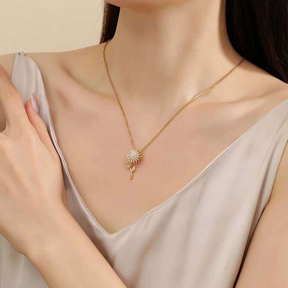 ZAKOL Exquisite Rotating Sunflower Zirconia Flower Pendant Fashion Plant Flowers Gold Color Chain Choker Necklace Gift