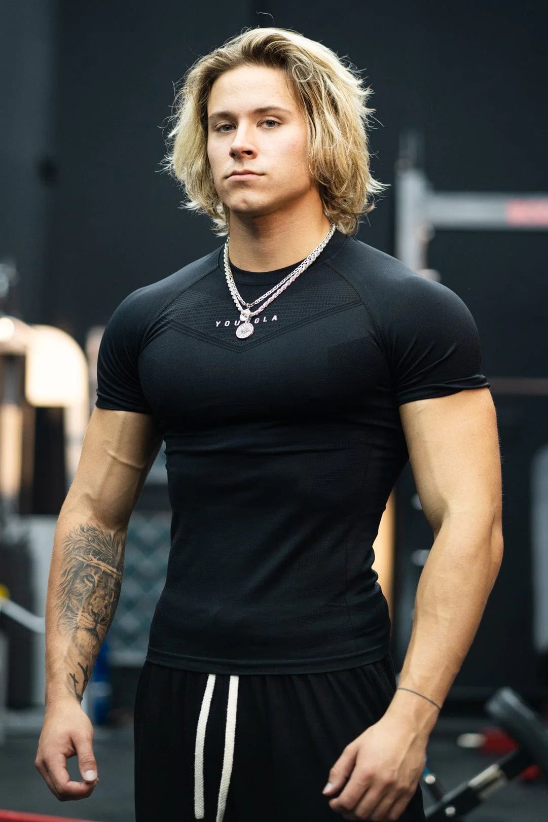 Mens T-Shirt Sports Fitness Quick-Dry Breathable Stretch Fitness Shirt Jogger Outdoor Running Basketball Shirt 250825