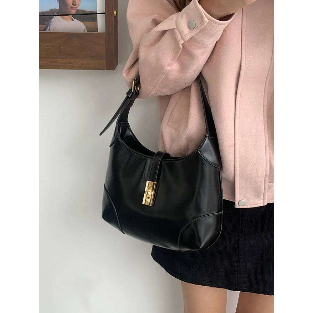 New Black Crescent Shoulder Armpit Bag Handbag Fashionable And Casual Women S Daily Commuting Bag Liksusie