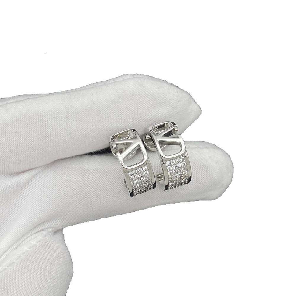 V-Letter Earrings Designer Women's Earrings Diamond-Studded Fashion Jewelry