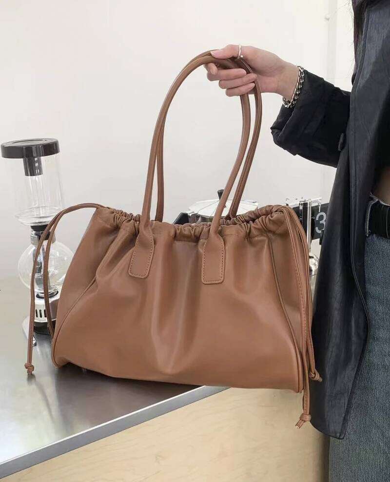Large Capacity Casual Tote Bags And Purses Designer Handbags For Women New PU Drawstring Buckle Closure Shoulder Bag LEMON KOKO
