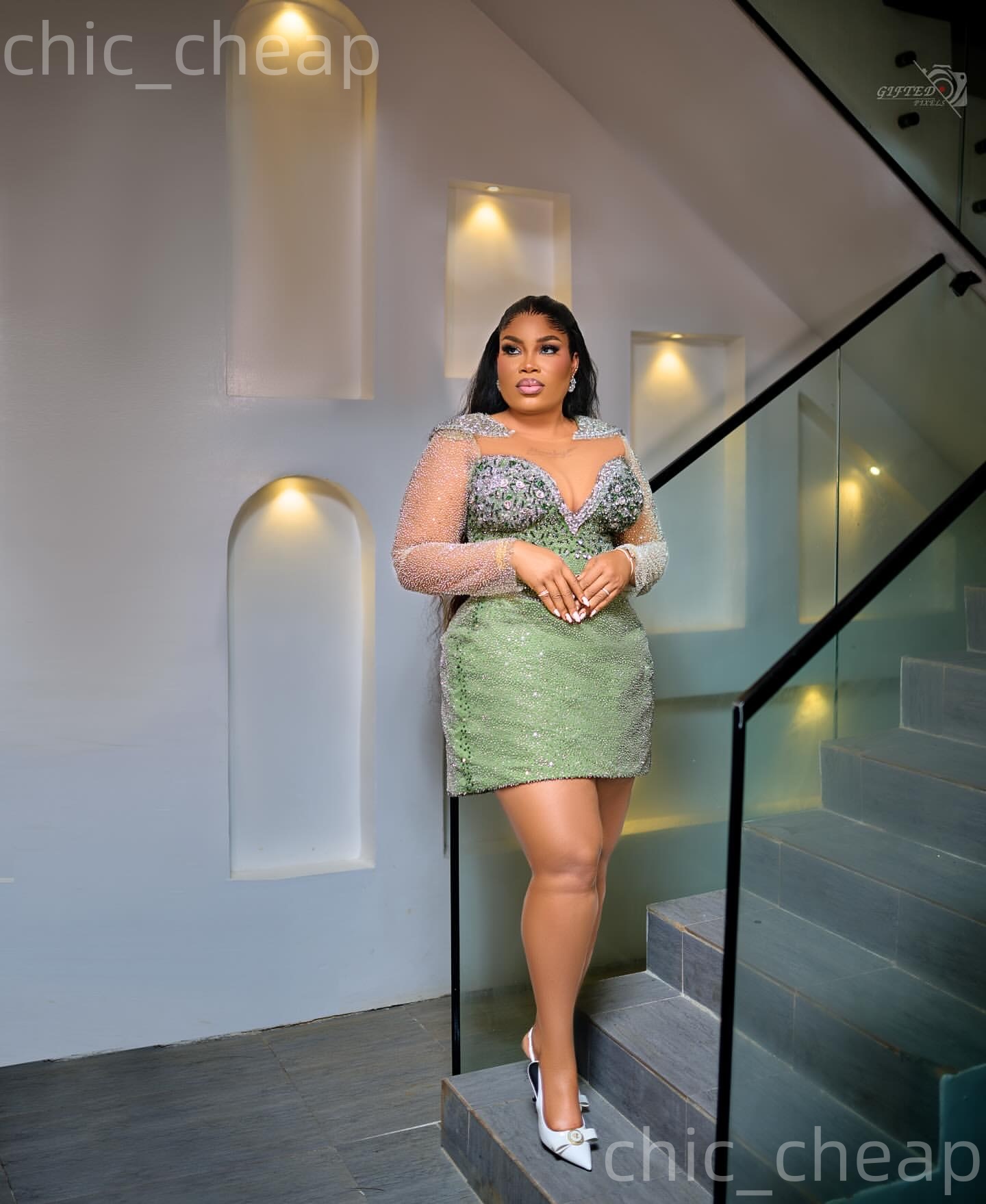 Chic Olive Green Sheath 2026 Cocktail Dress Beaded Crystals Sequined Short Mini Graduation Homecoming Dresses For Special Occasions Sweetheart Gowns