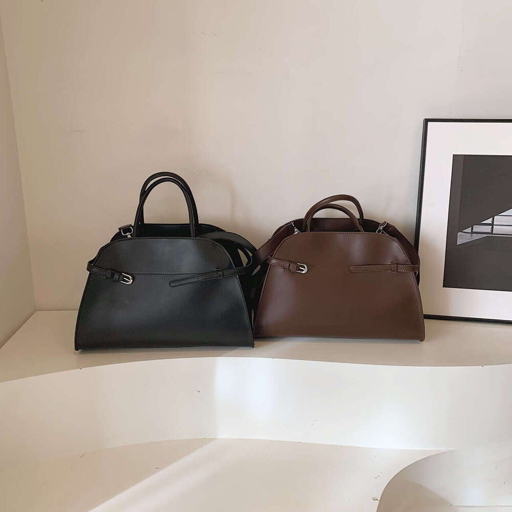 Totebag Shoulder ROSE NOIRE Large Capacity Retro Handbag For Women New Loose Feel R Ow Trendy High End Niche Tote Bag