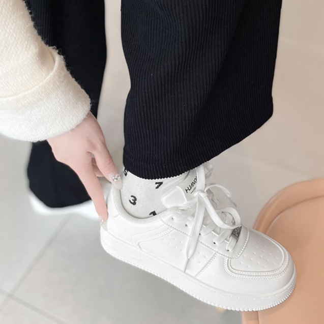 HUANQIU new Free delivery shoes Fashionable and minimalist shoes with low cut design breathable and comfortable for daily wear