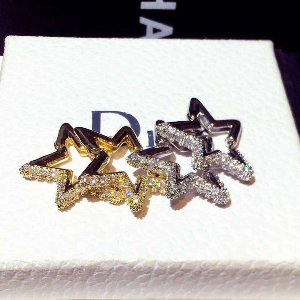 ZAKOL New Fashion Sparkling Zircon Pentagram Earrings Delicate Shiny Crystal Hoop Earring Women's Christmas Accessories Gift